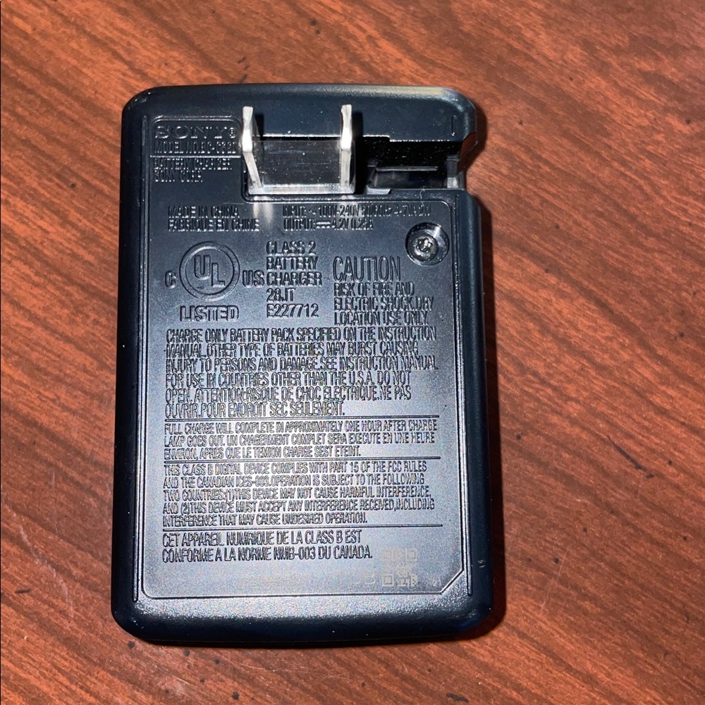 Sony BC-CSG Charger for NP-BG1 Battery Charger - Picture 5 of 5